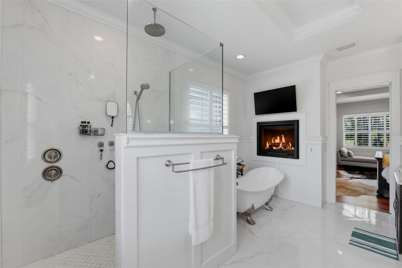 5251 Summit View Drive, Brooksville, FL 34601 Photo