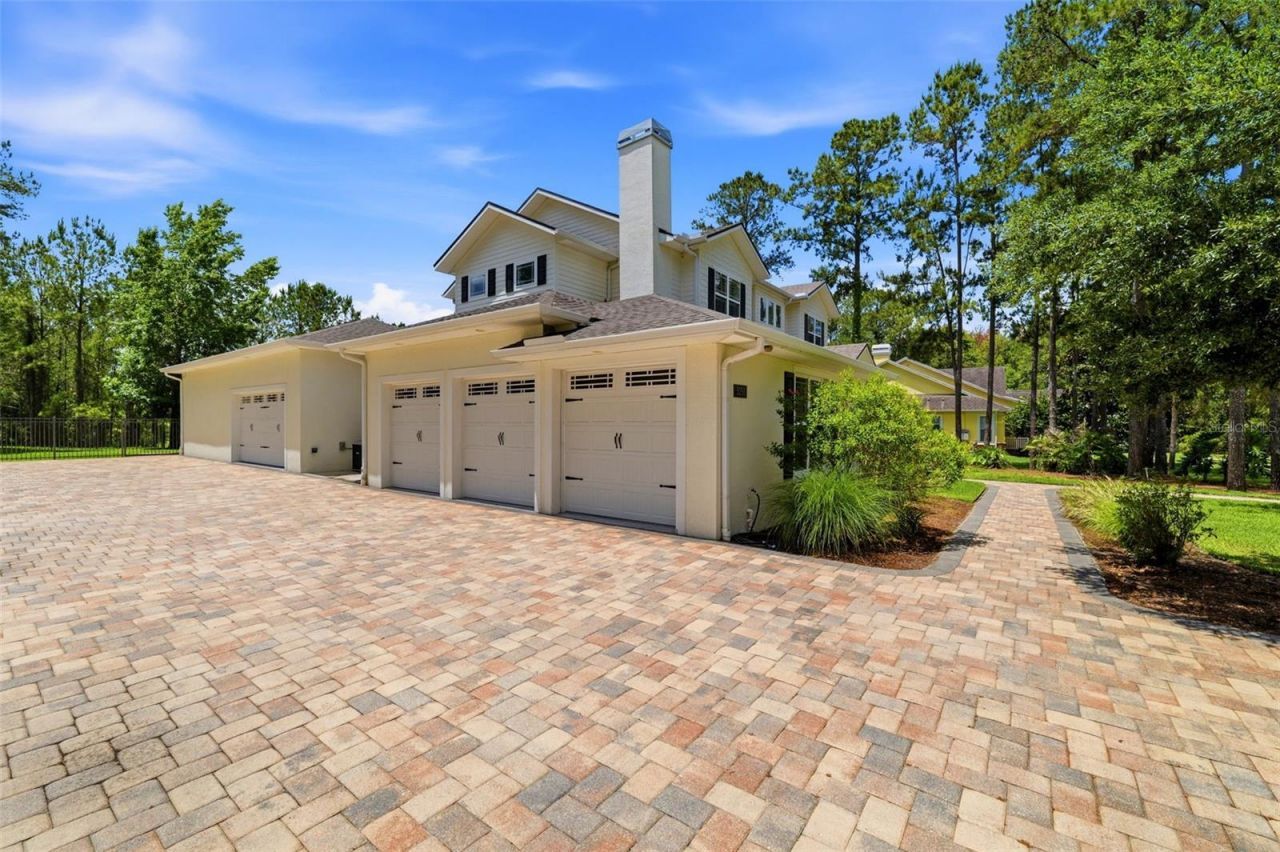 5251 Summit View Drive, Brooksville, FL 34601 Photo
