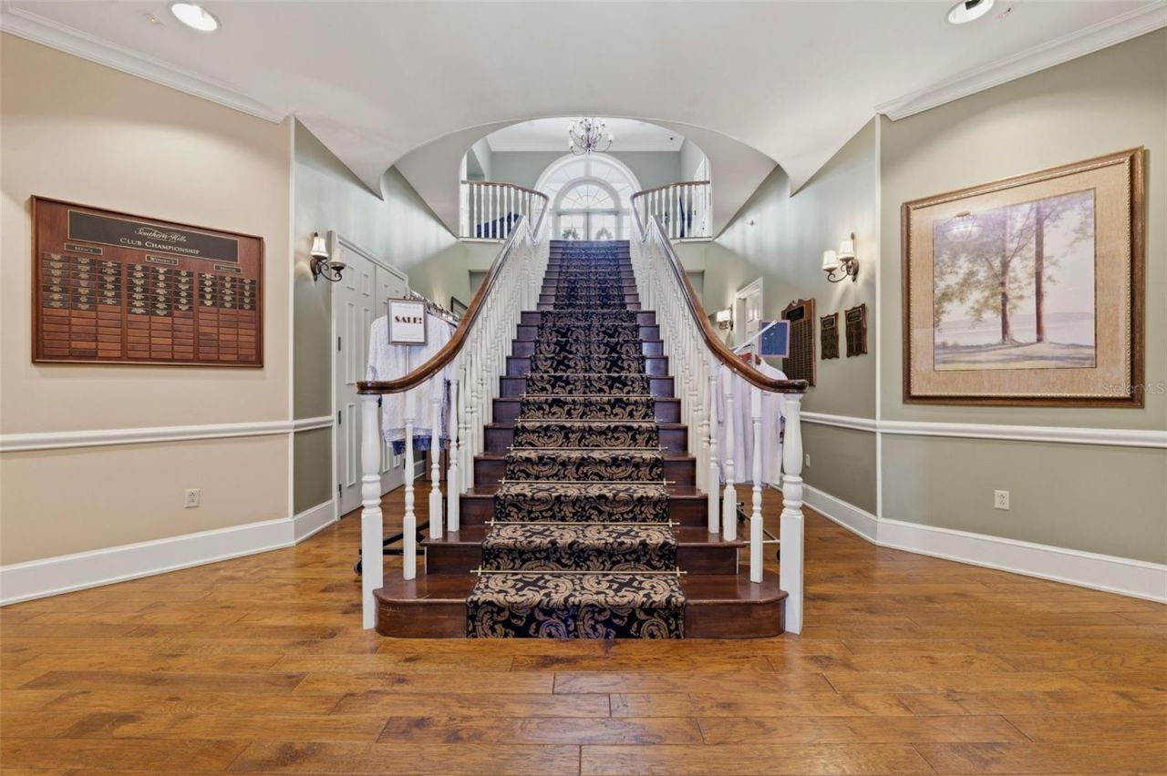 5251 Summit View Drive, Brooksville, FL 34601 Photo