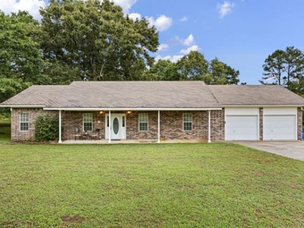 241 Lakewood Drive , Clarksville, AR 72830