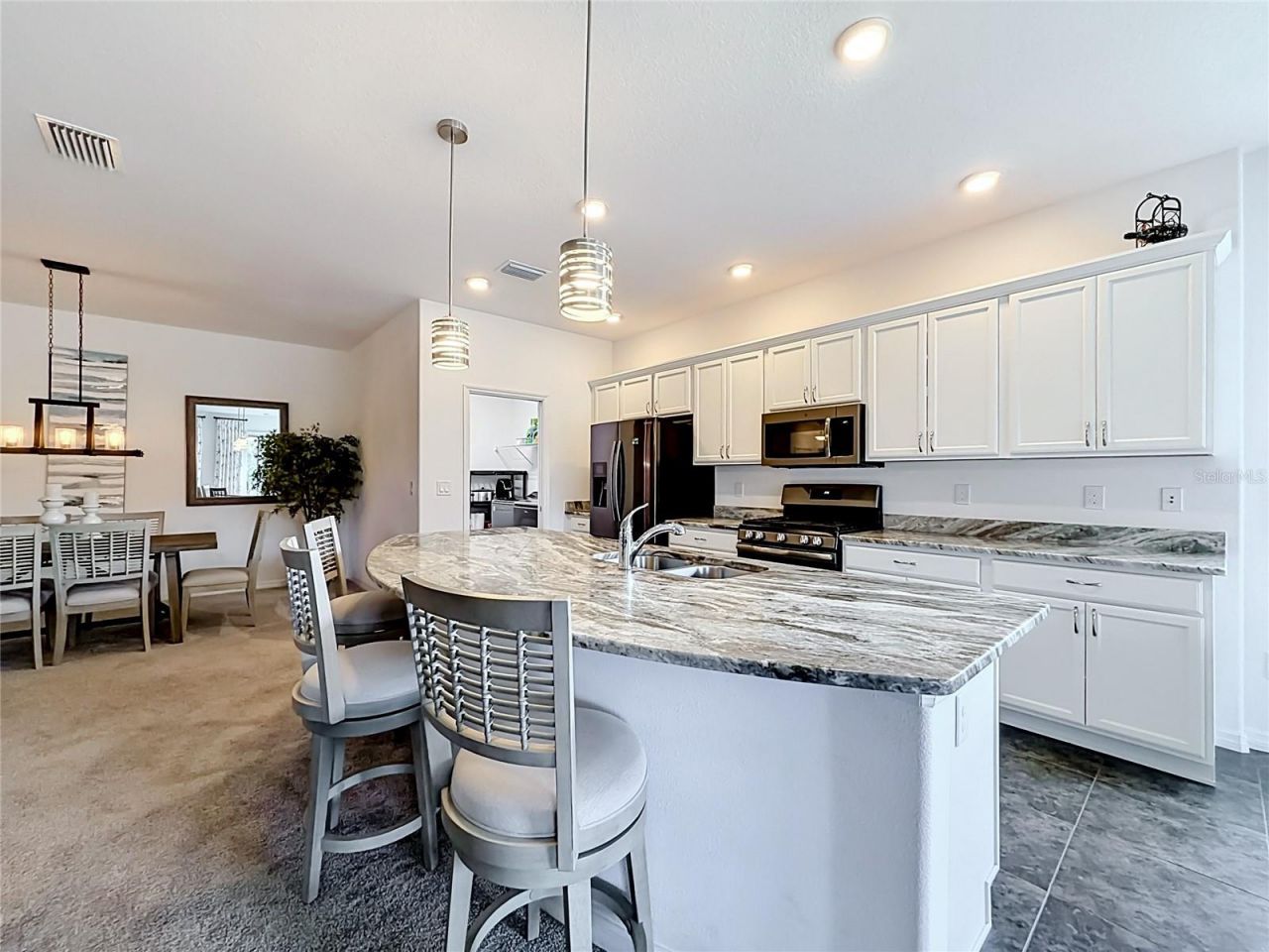 4240 James River Circle , Leesburg, FL 34748 Photo