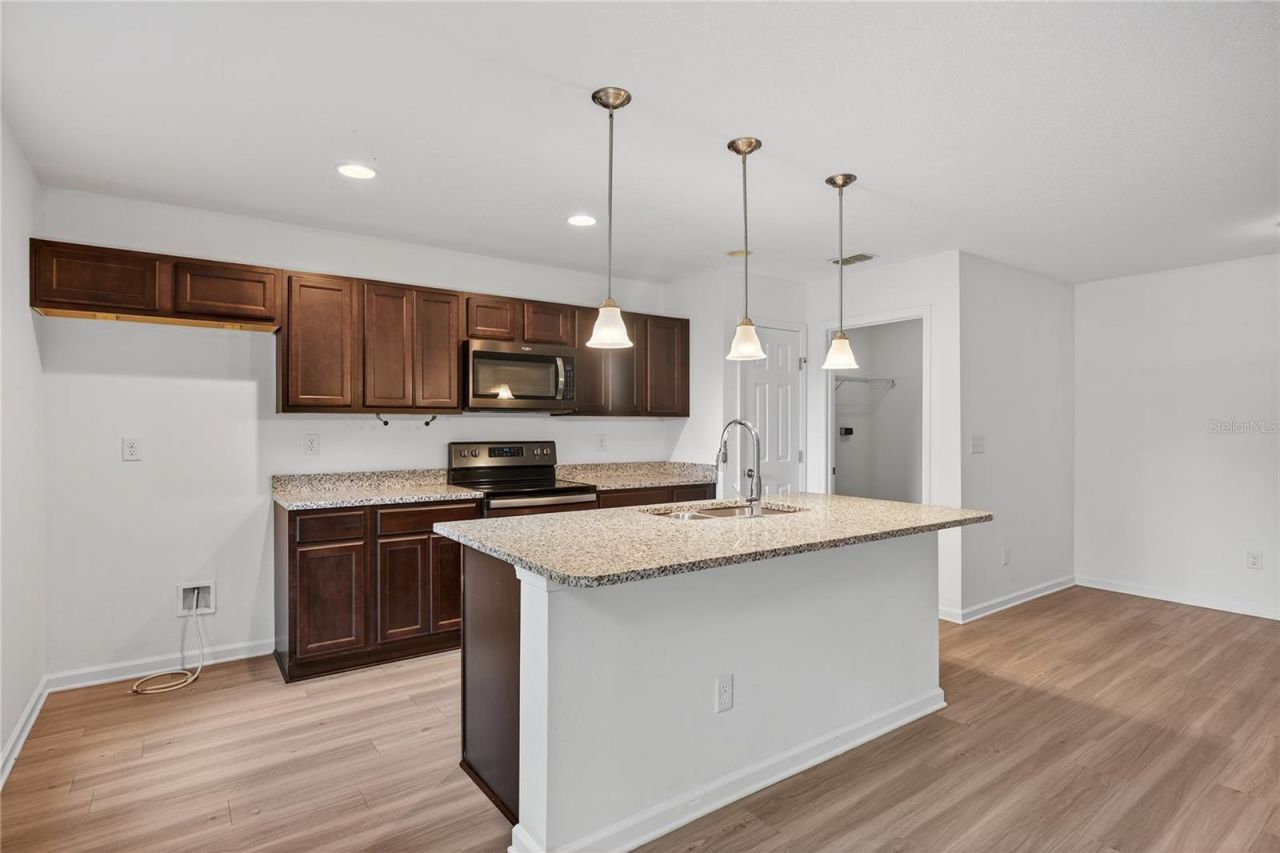 5315 Colonial Avenue , Jacksonville, FL 32210 Photo