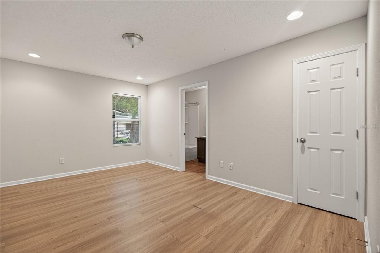 5315 Colonial Avenue , Jacksonville, FL 32210 Photo