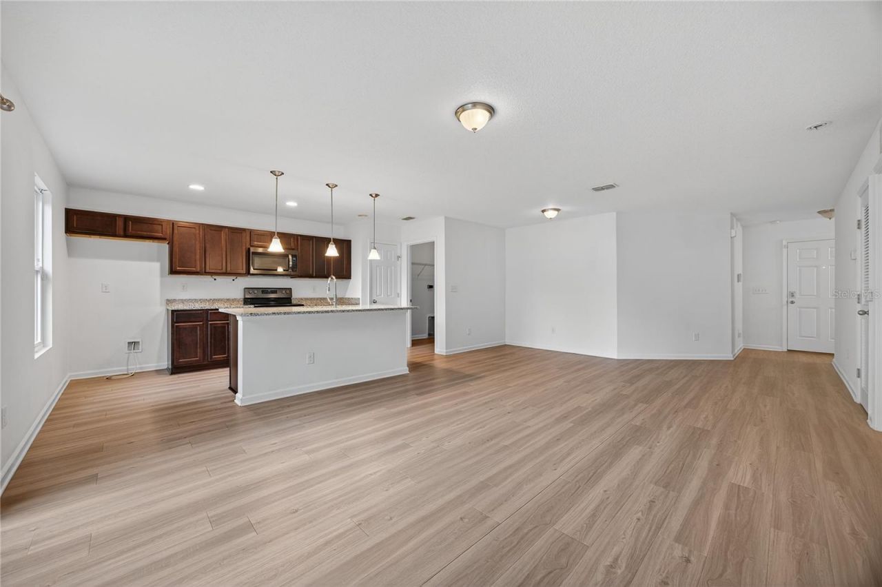 5315 Colonial Avenue , Jacksonville, FL 32210 Photo