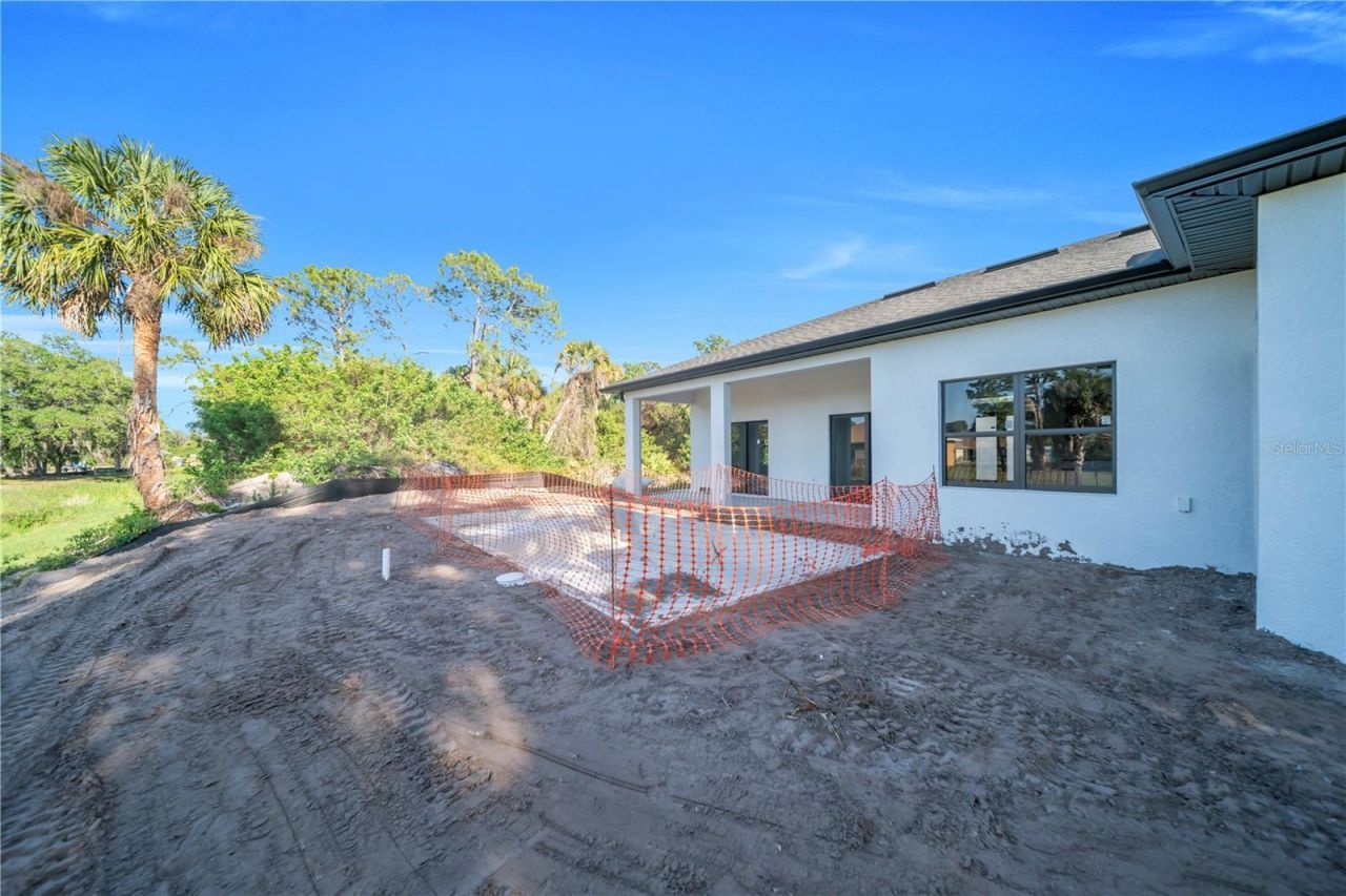 3286 Eagle Pass St, North Port, FL 34286 Photo