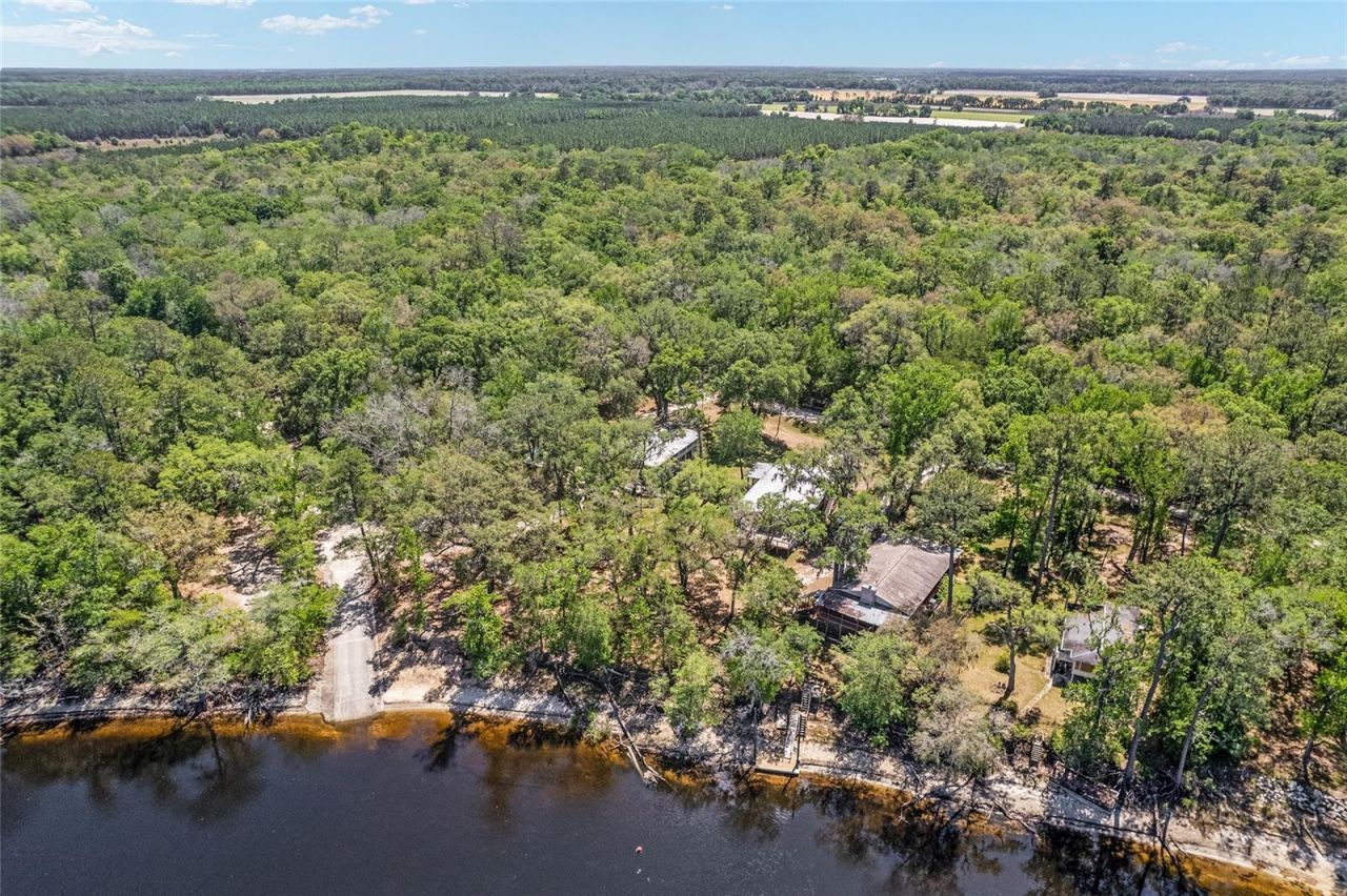 7870 SW 25th Place , Bell, FL 32619 Photo