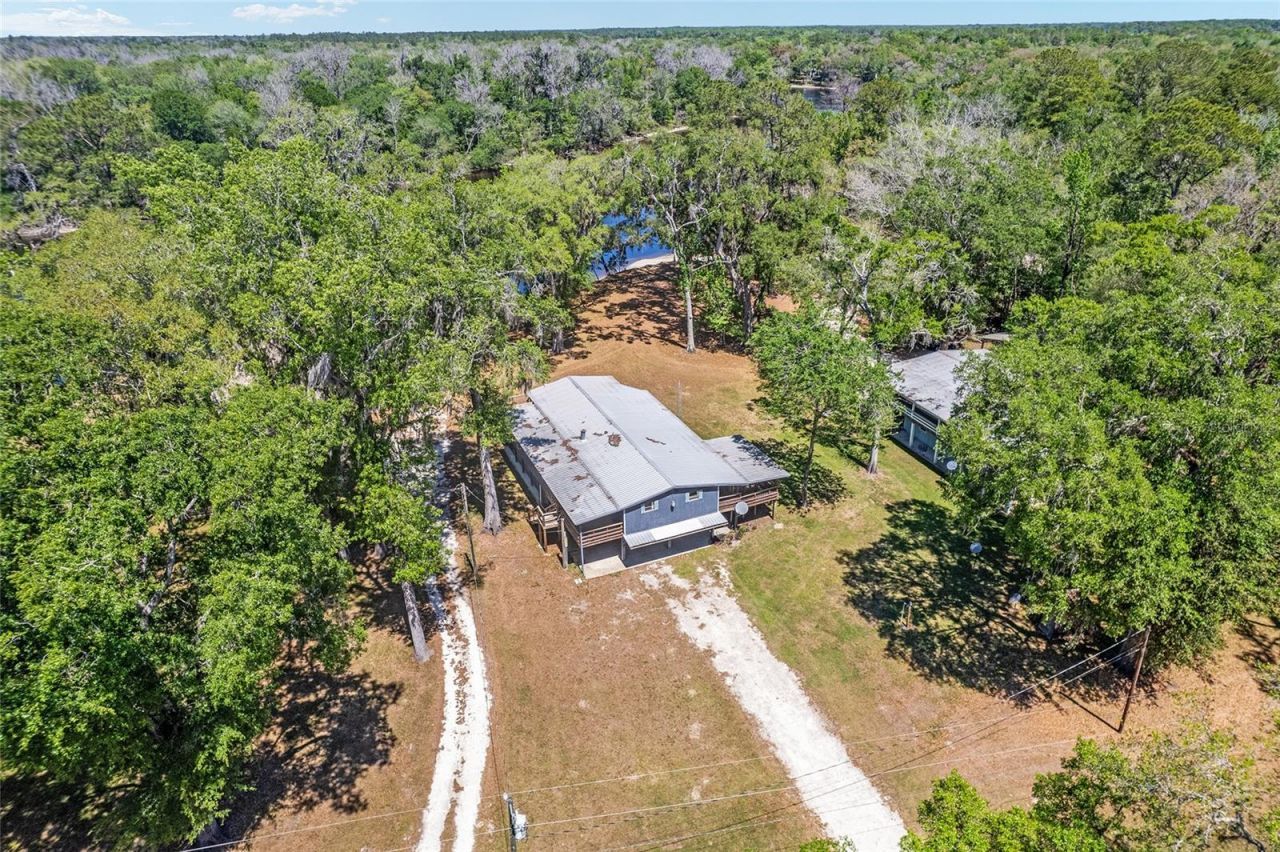 7870 SW 25th Place , Bell, FL 32619 Photo