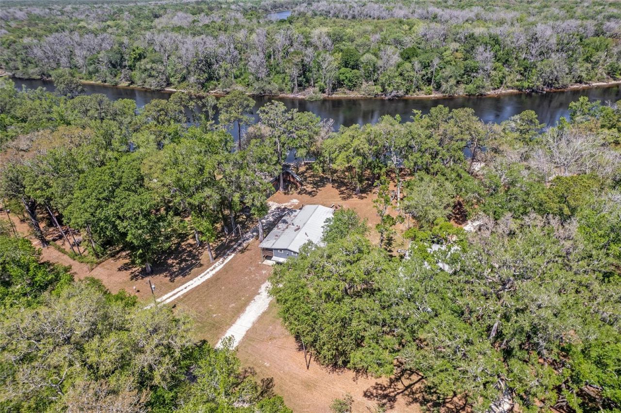 7870 SW 25th Place , Bell, FL 32619 Photo