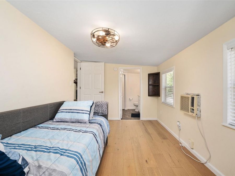 Property Image 80