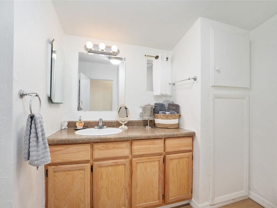Property Image 83