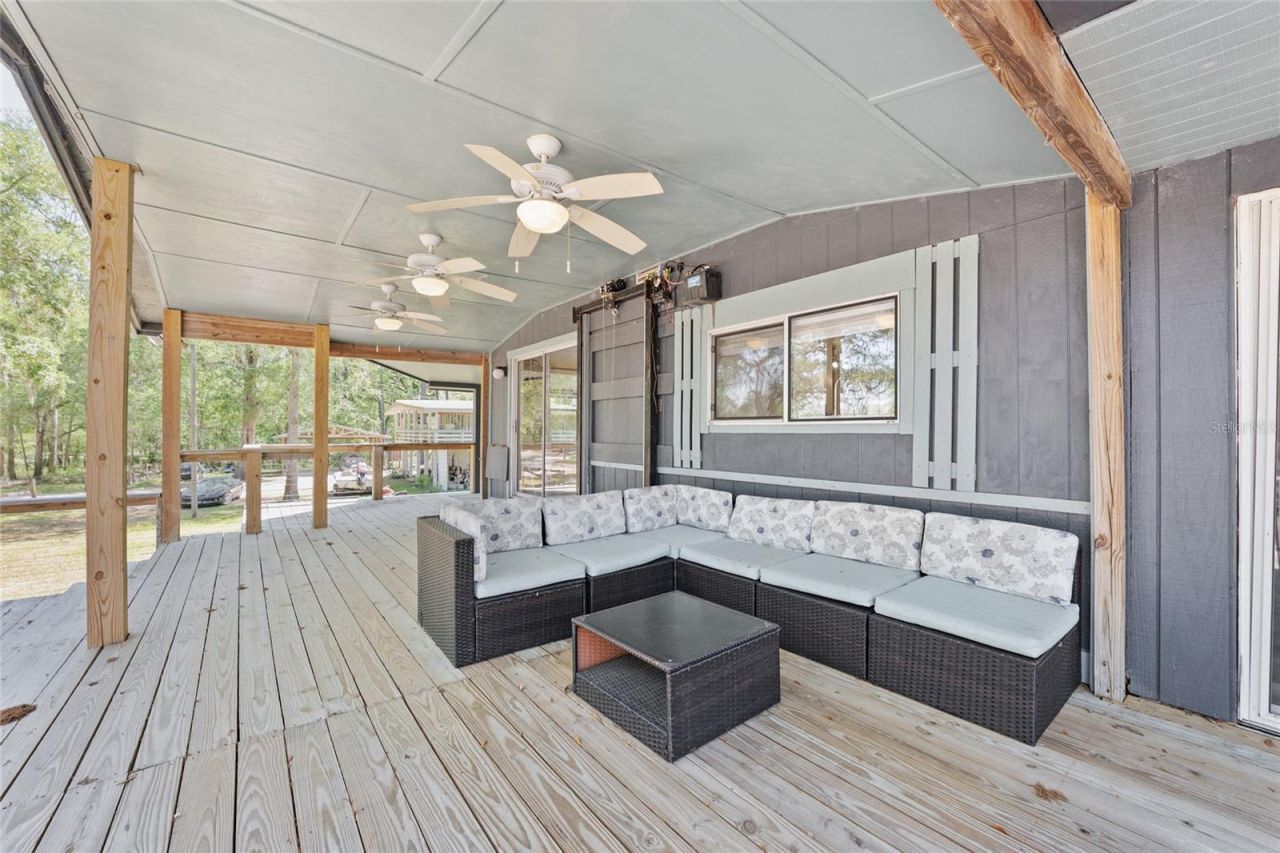 7870 SW 25th Place , Bell, FL 32619 Photo