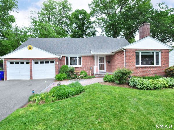 44 Miamis, West Hartford, CT 06117