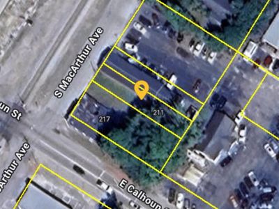 211 & 217 S Macarthur Ave, Dillon, SC 29536