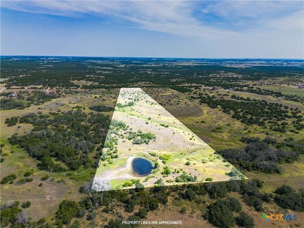 6988 County Road 1255 , Lampasas, TX 76550