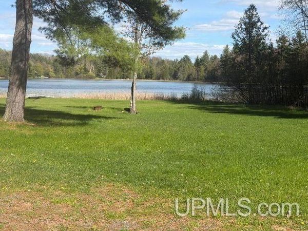 4398 N Spring Lake Lane Road, Breitung Twp, MI 49801