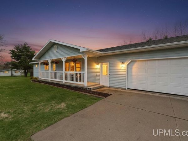 4469 D.15 Road, Bark River Twp, MI 49807