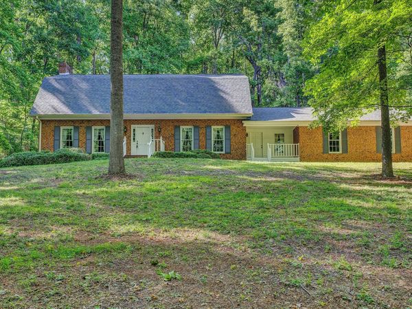 6060 Catawba Creek RD , Troutville, VA 24175