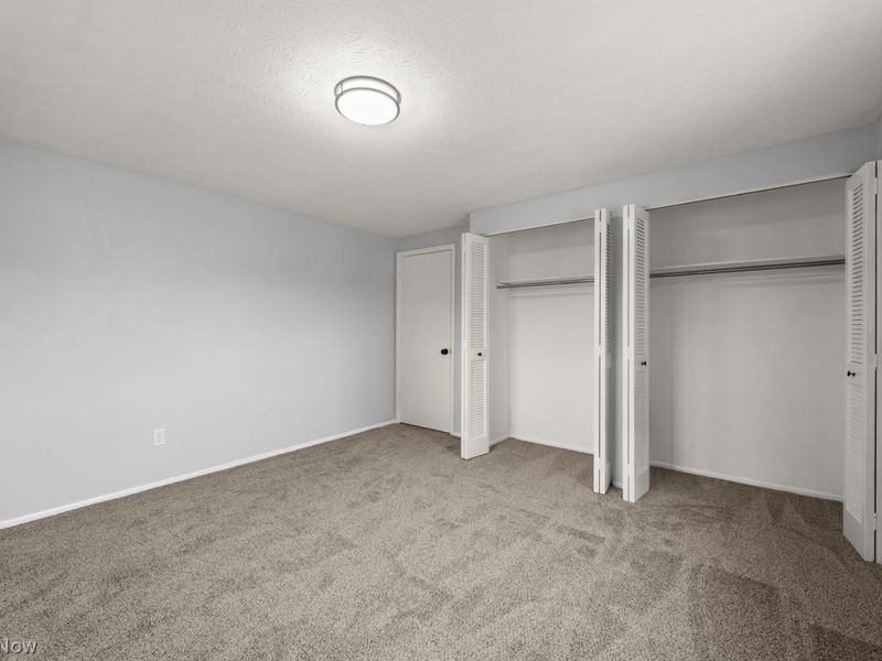 24732 Mitchell Drive, North Olmsted, OH 44070 Photo 33