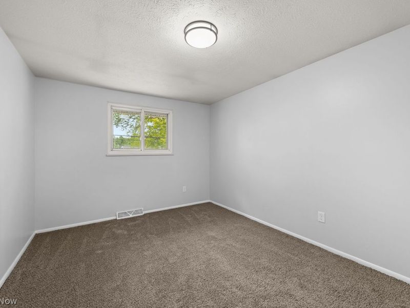 24732 Mitchell Drive, North Olmsted, OH 44070 Photo 35