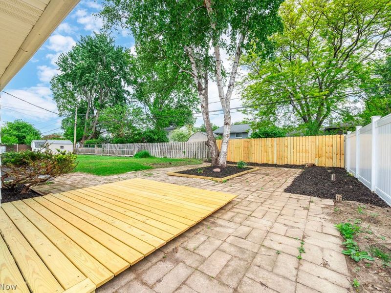 24732 Mitchell Drive, North Olmsted, OH 44070 Photo 37