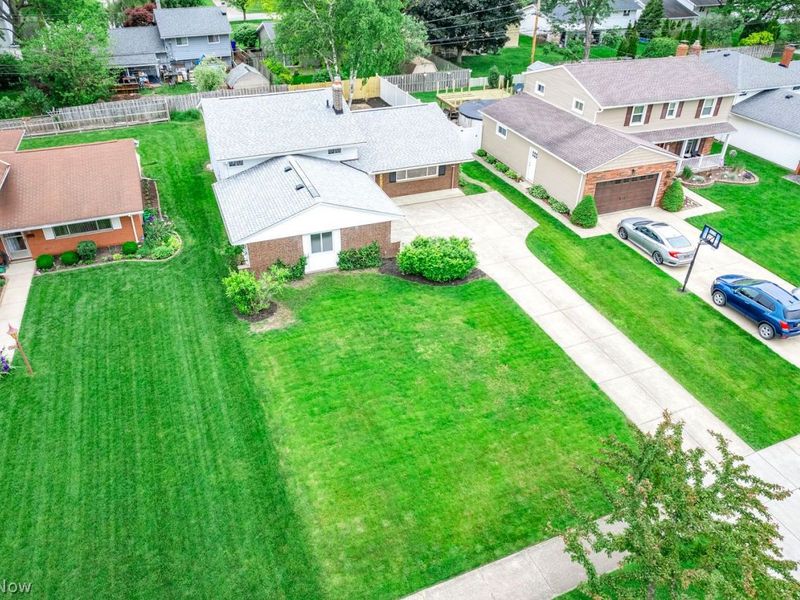 24732 Mitchell Drive, North Olmsted, OH 44070 Photo 43