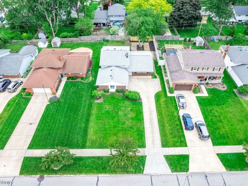 24732 Mitchell Drive, North Olmsted, OH 44070 Photo 44