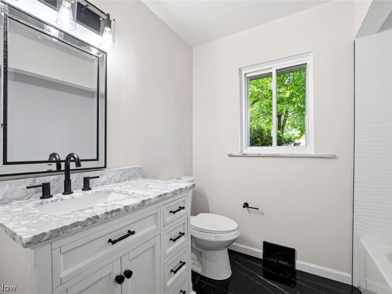 21832 Cottonwood Drive, Rocky River, OH 44116 Photo 11