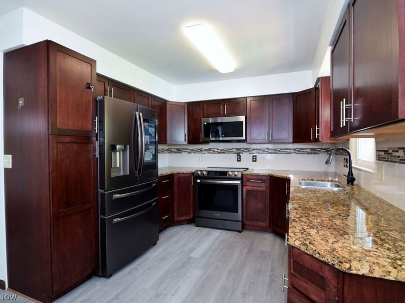 643 Viewpoint Avenue, Cuyahoga Falls, OH 44221 Photo 15