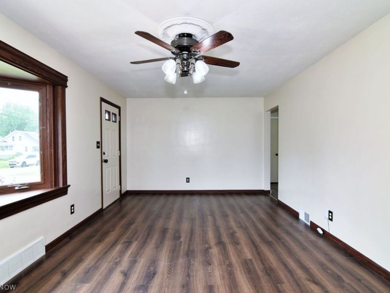 643 Viewpoint Avenue, Cuyahoga Falls, OH 44221 Photo 7