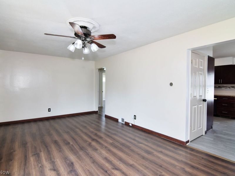 643 Viewpoint Avenue, Cuyahoga Falls, OH 44221 Photo 8