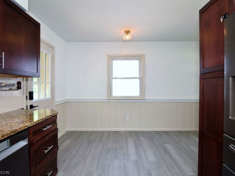 643 Viewpoint Avenue, Cuyahoga Falls, OH 44221 Photo 9