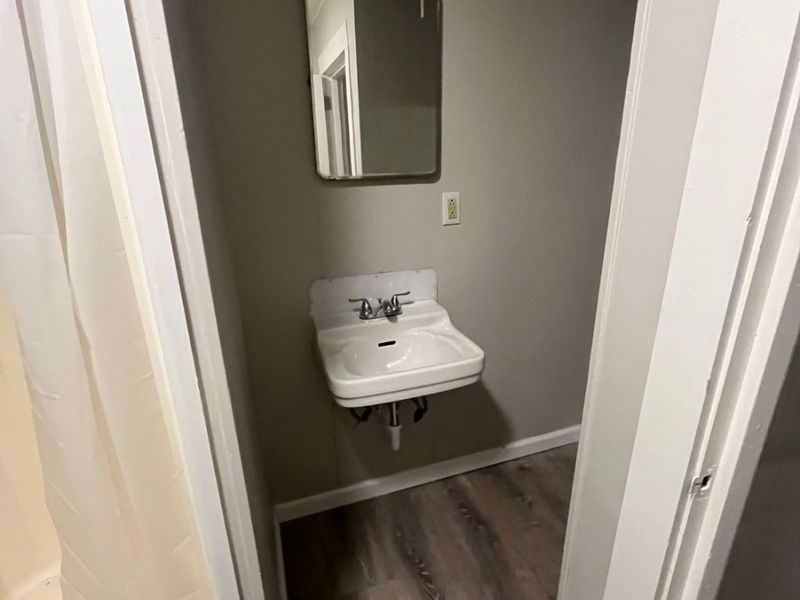 1305 W 9th Street, Lorain, OH 44052 Photo 32