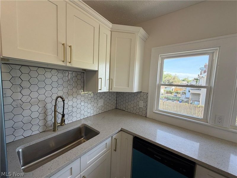 3255 W 116th Street , Cleveland, OH 44111 Photo 23
