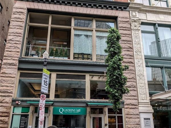 941 Penn Ave, Unit 902, Pittsburgh, PA 15222