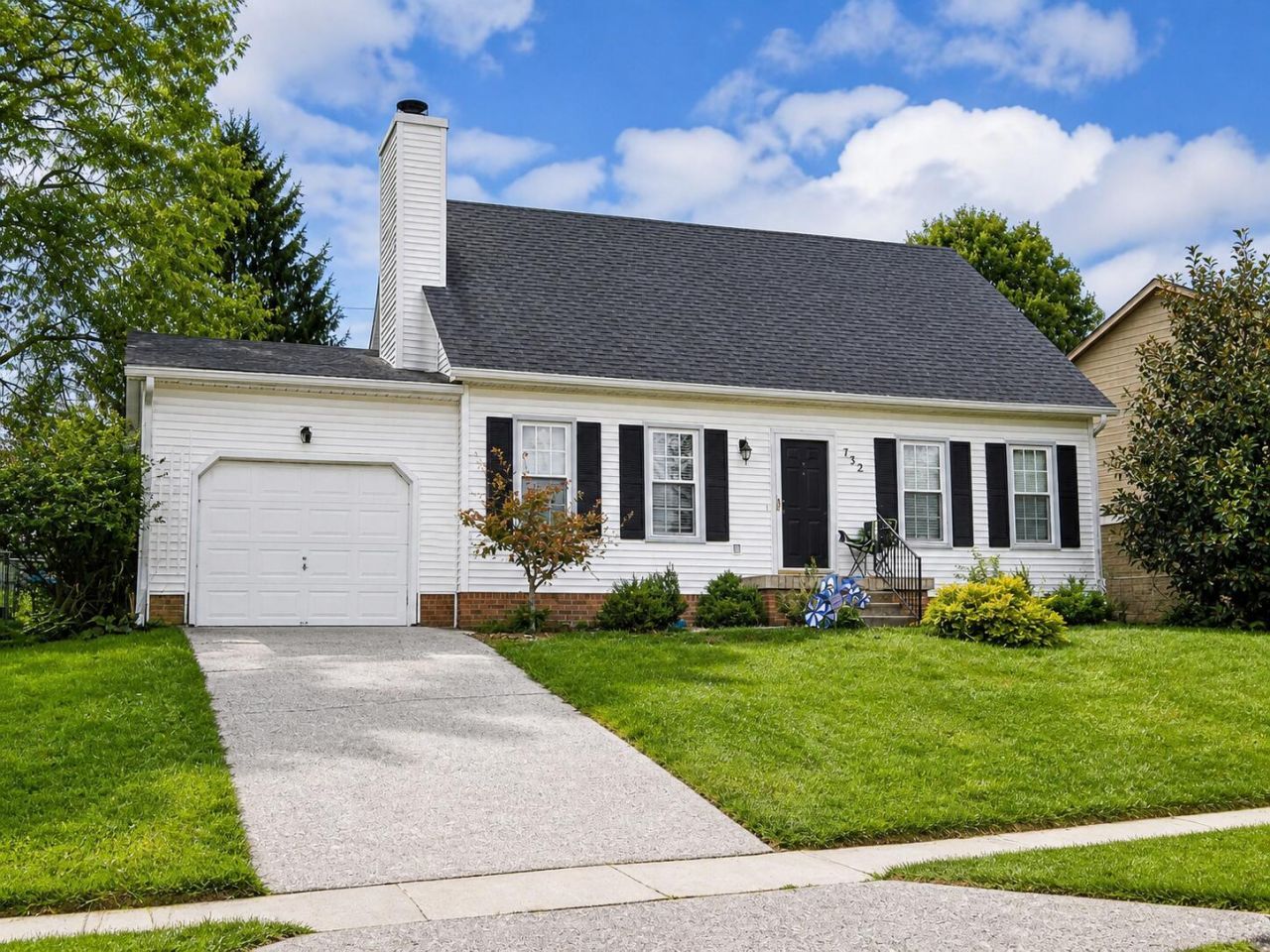 732 Troy Trail, Lexington, KY 40517 Main Photo