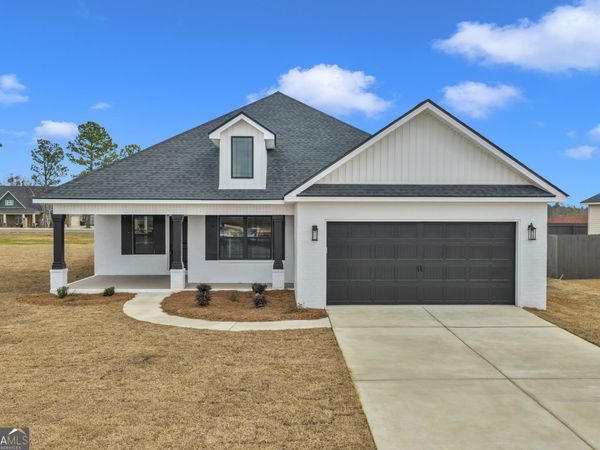 132 Early Drive, Byron, GA 31008