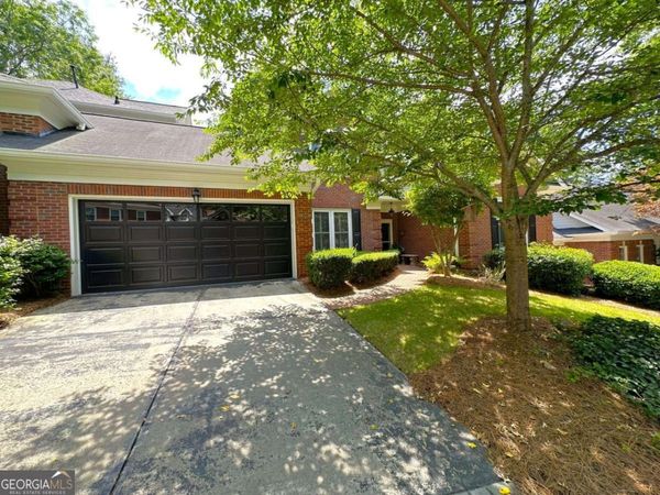 7155 Roswell Road, Unit 57, Sandy Springs, GA 30328