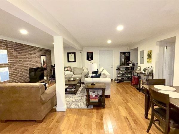 8 Kenwood St, Unit B, Cambridge, MA 02141