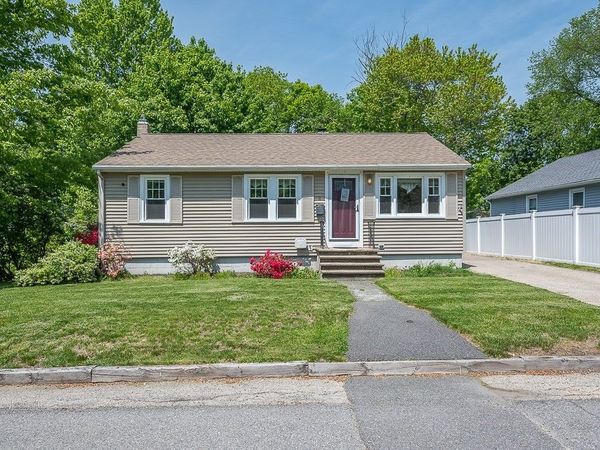 11 Bancroft Street, West Boylston, MA 01583