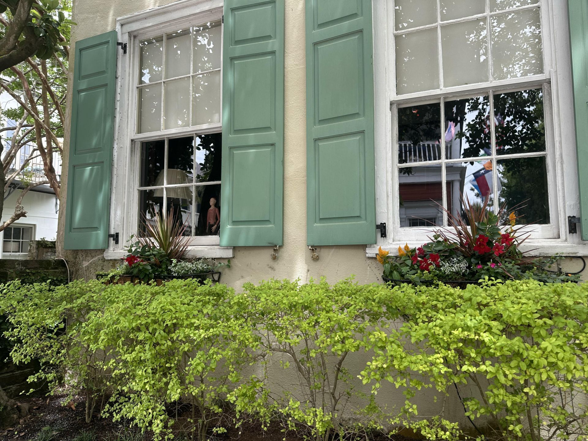88 King Street Photo 2