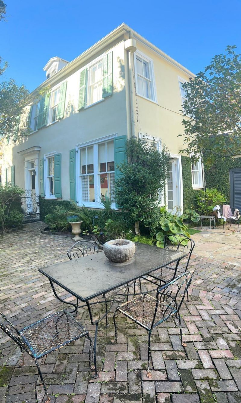 88 King Street Photo 3