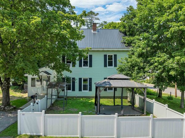 37 Merrill Street, Plymouth, NH 03264