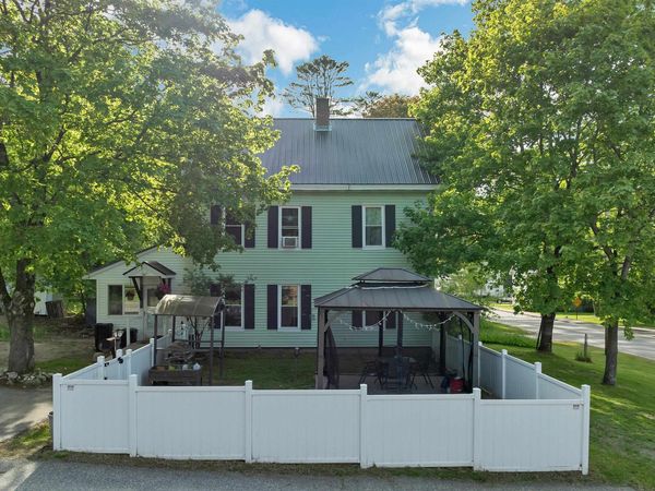 37 Merrill Street, Plymouth, NH 03264