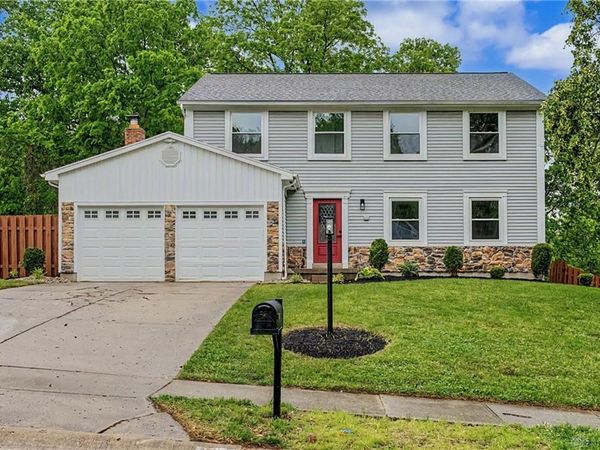 15 Jacamar Court, Springboro, OH 45066
