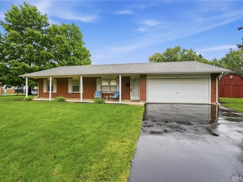 4100 Danern Drive, Beavercreek, OH 45430 Photo 2