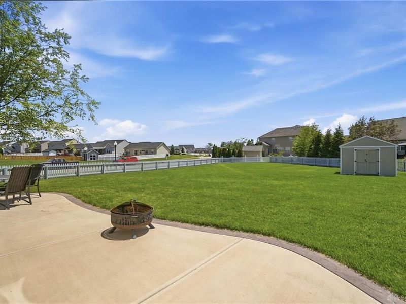 2604 Sunset Maple Drive, Bethel Township, OH 45371 Photo 71
