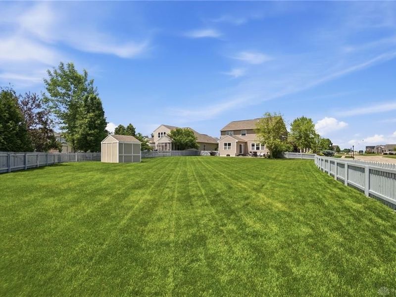 2604 Sunset Maple Drive, Bethel Township, OH 45371 Photo 73