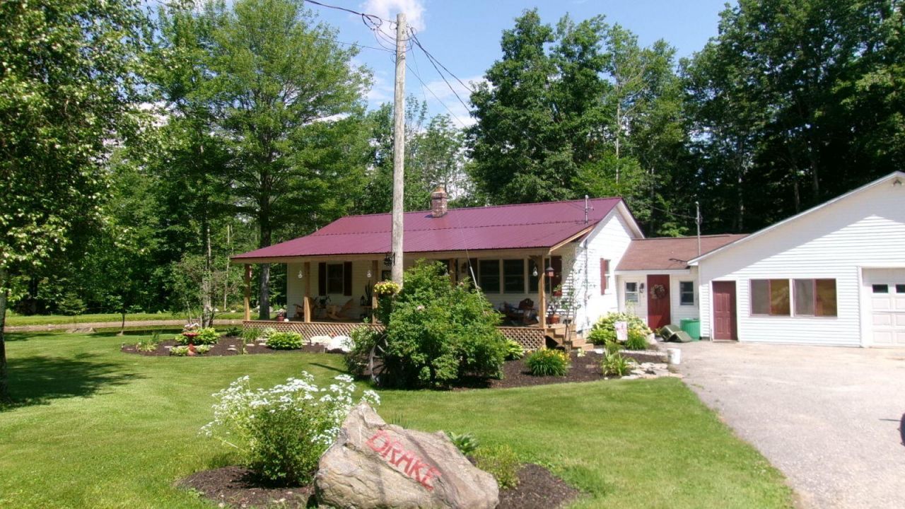 280 Hebron Center Road, Hebron, ME 04238 Main Photo