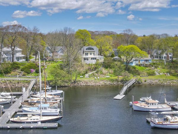 25 Sea Street , Camden, ME 04843