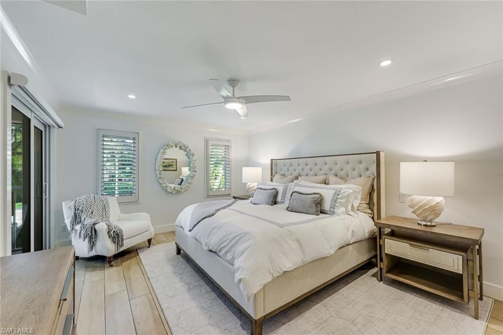 225 5th Ave S, Unit 104, Naples, FL 34102 Photo
